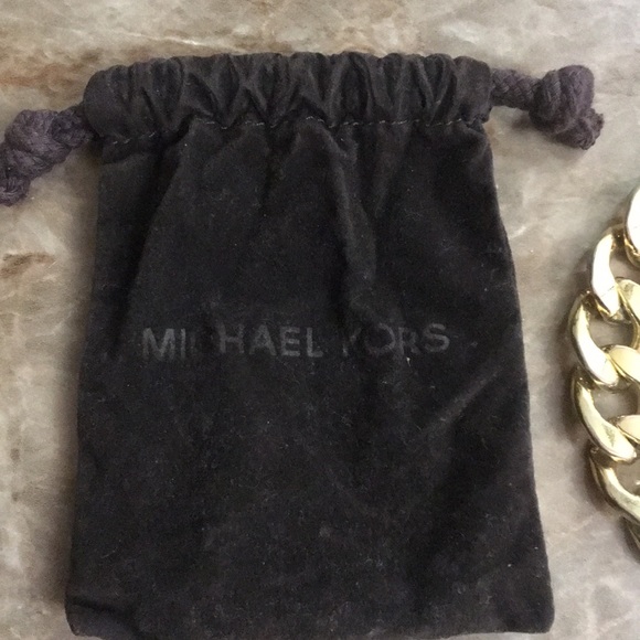 MK wrap around bracelet - Picture 3 of 3